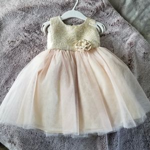 Baby dress